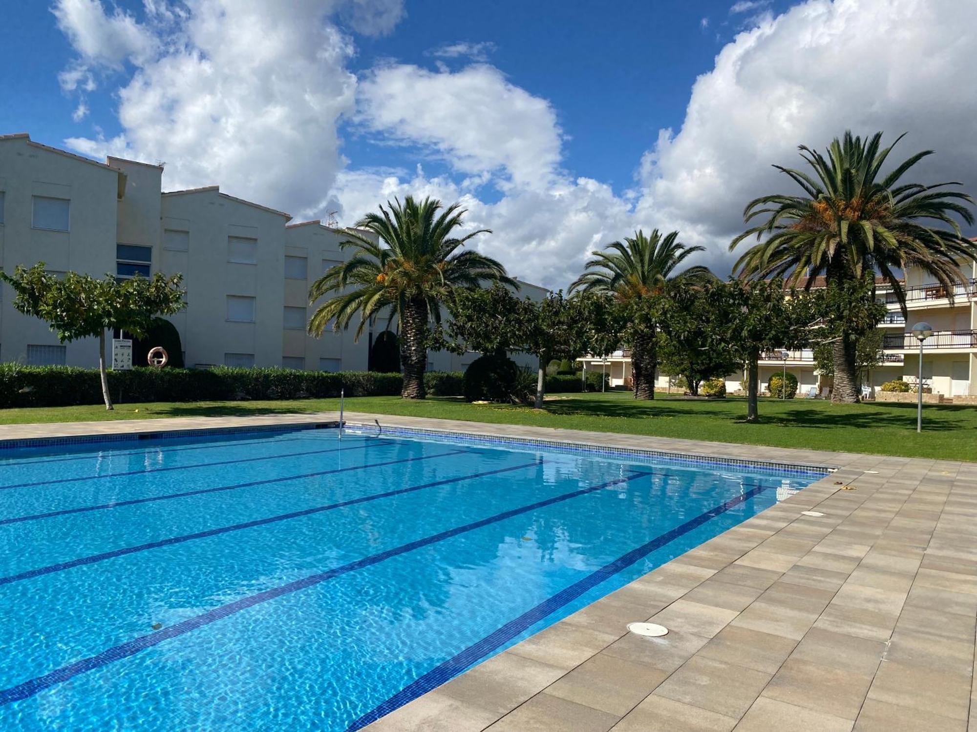 Apartament Amb Piscina I Aparcament - Baixos Amb Jardinet Calella De Palafrugell Kültér fotó